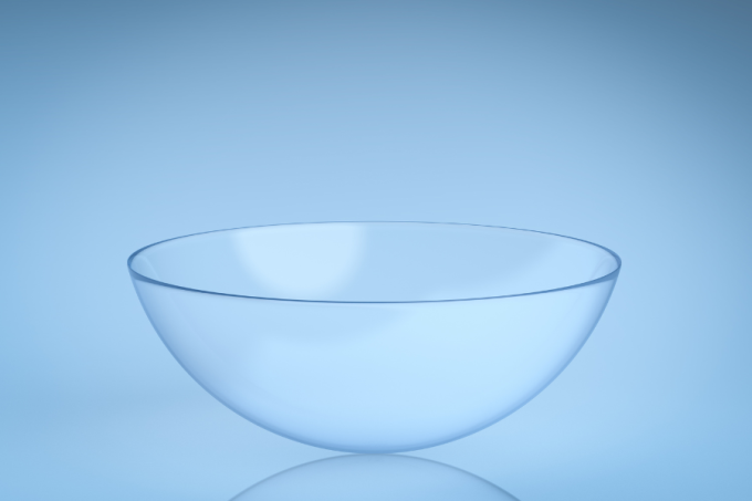 Soczewka kontaktowa.